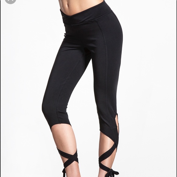 Free People Movement Turnout Yoga Capris - Picture 4 of 7